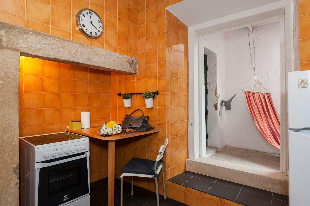 2 bedroom apartment with patio next to Avenida da Liberdade Lissabon Buitenkant foto