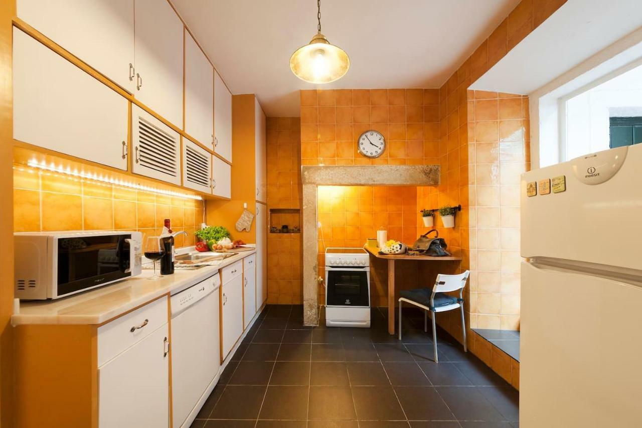 2 bedroom apartment with patio next to Avenida da Liberdade Lissabon Buitenkant foto