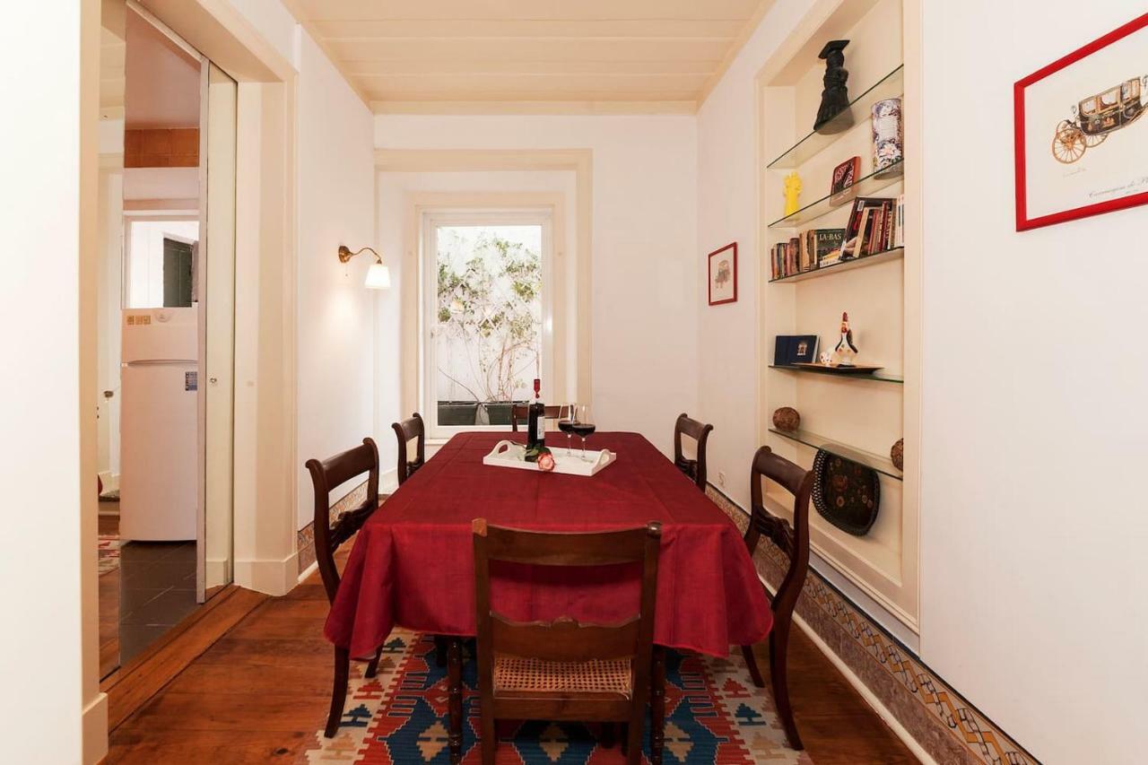 2 bedroom apartment with patio next to Avenida da Liberdade Lissabon Buitenkant foto