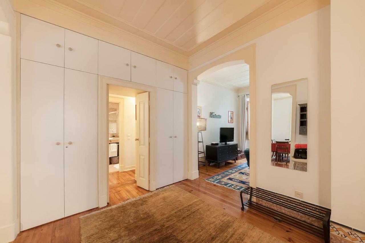 2 bedroom apartment with patio next to Avenida da Liberdade Lissabon Buitenkant foto