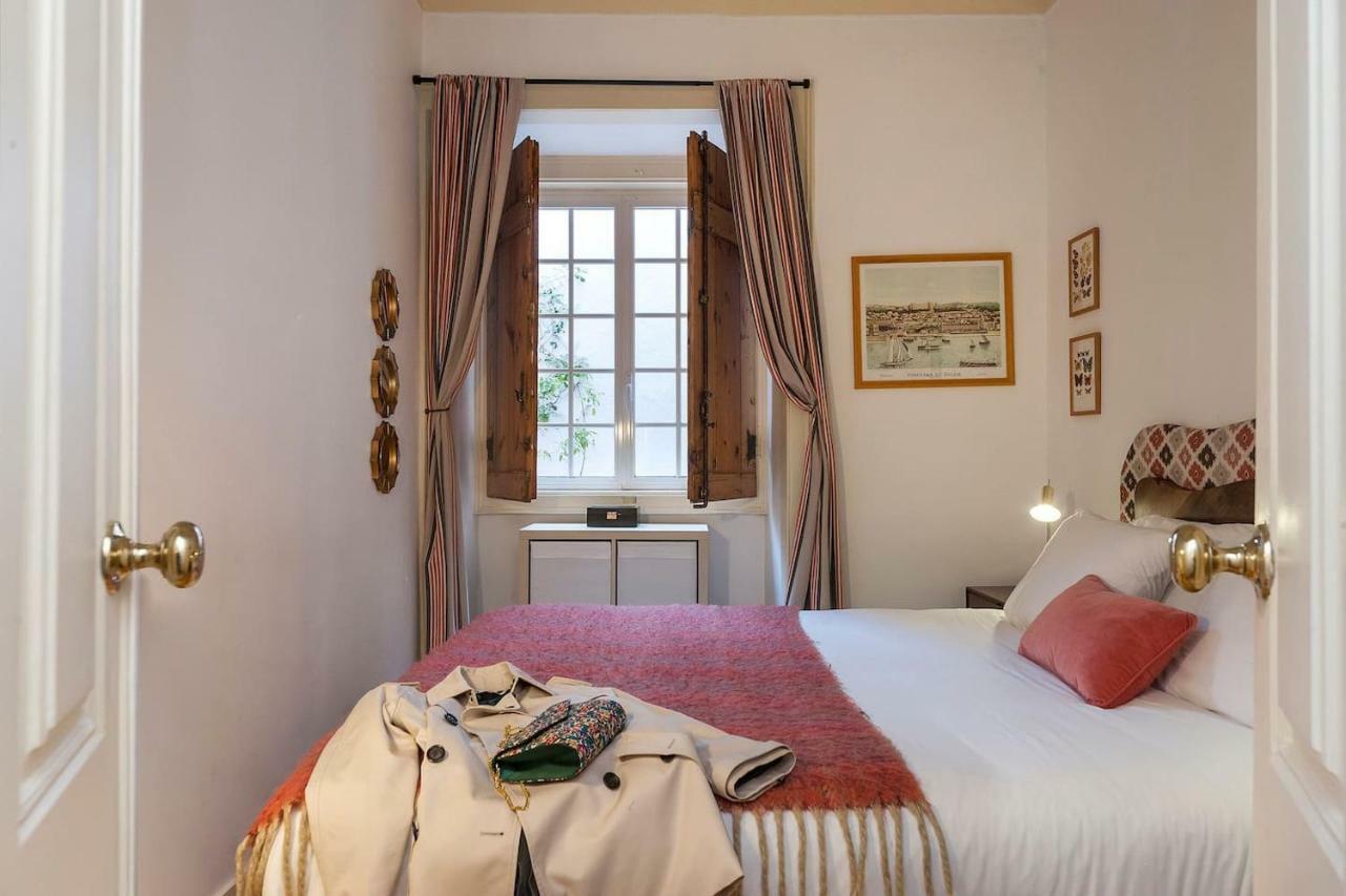 2 bedroom apartment with patio next to Avenida da Liberdade Lissabon Buitenkant foto